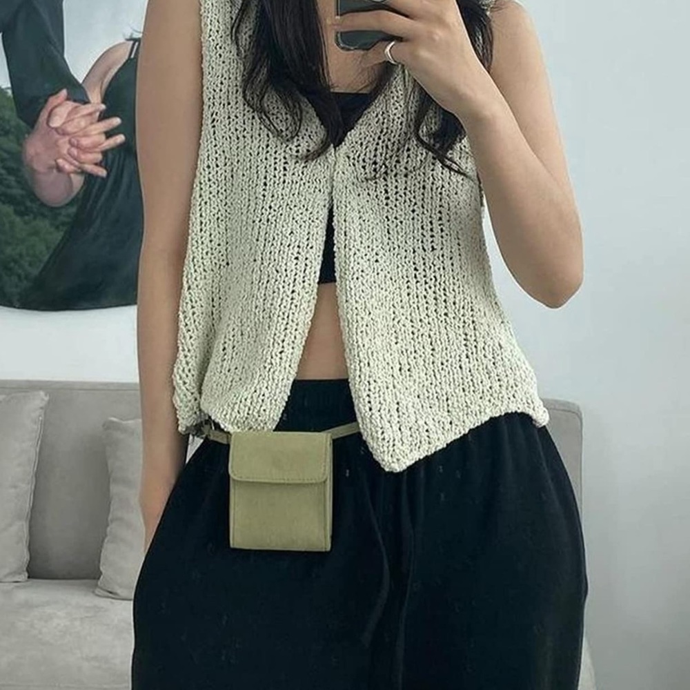 Knit vest